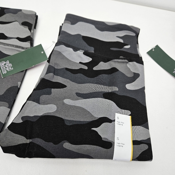 Wild Fable Camouflage Leggings Set Of 2 Black and Gray - Picture 4 of 7
